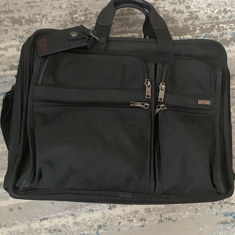 Tumi Black Briefcase for Men - Picture 3 of 15